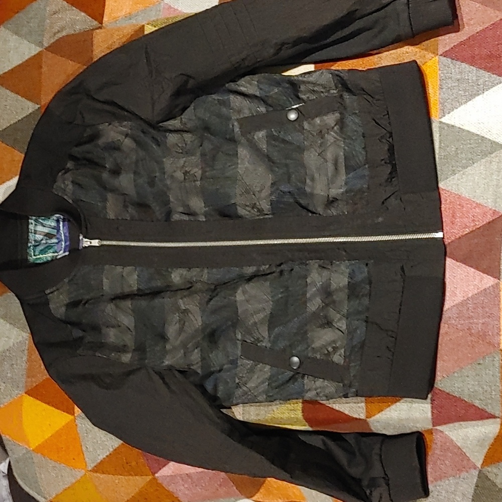 Fairwhale Jacket